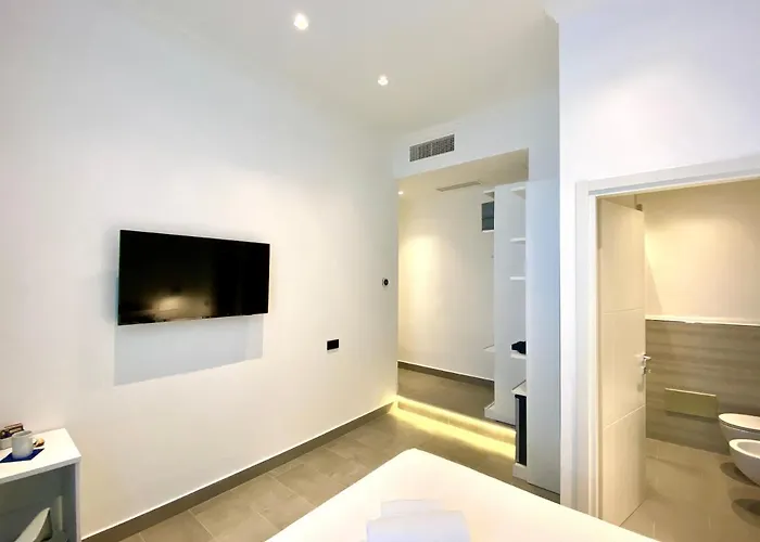 Penzion The One - Sun 'n Sea 4*